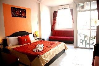 Casa Bonita Guest House Patong Luaran gambar